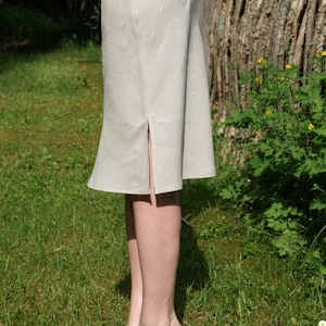 Linen underwear - underskirt for women of nice body fit, cut in bias