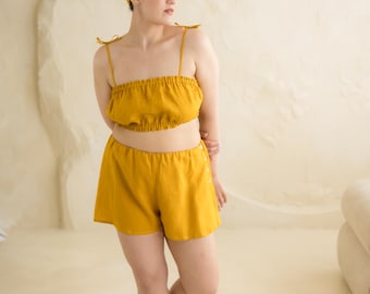 Unterwäsche Set aus Leinen in Gelb- und Goldtönen. Französischer Stil Leinen Dessous. Rüschen Vintage Unterwäsche. French Knickers Geschenk. Urlaubs-Set