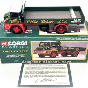 Corgi Classics FORD FLATBED TRUCK-Premium Diecast Metal-Pristine Condition in Box w/Cert-Perfect gift for Vintage Toy Collectors!
