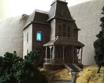 Diorama of the Bates House from "Psycho"