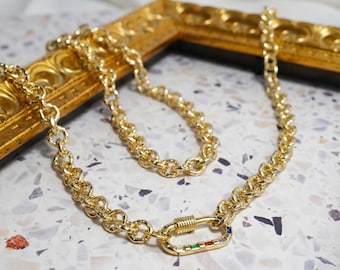 Elegant Light weight 18K Gold-Plated Chain Necklace with Dazzling Gemstone Centerpiece