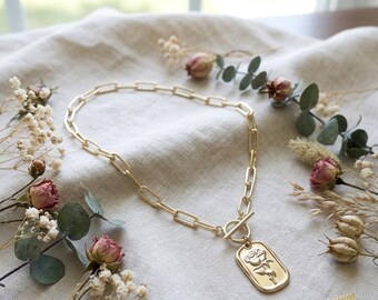 Gold Rose Pendant Necklace – 18k Plated Paperclip Chain