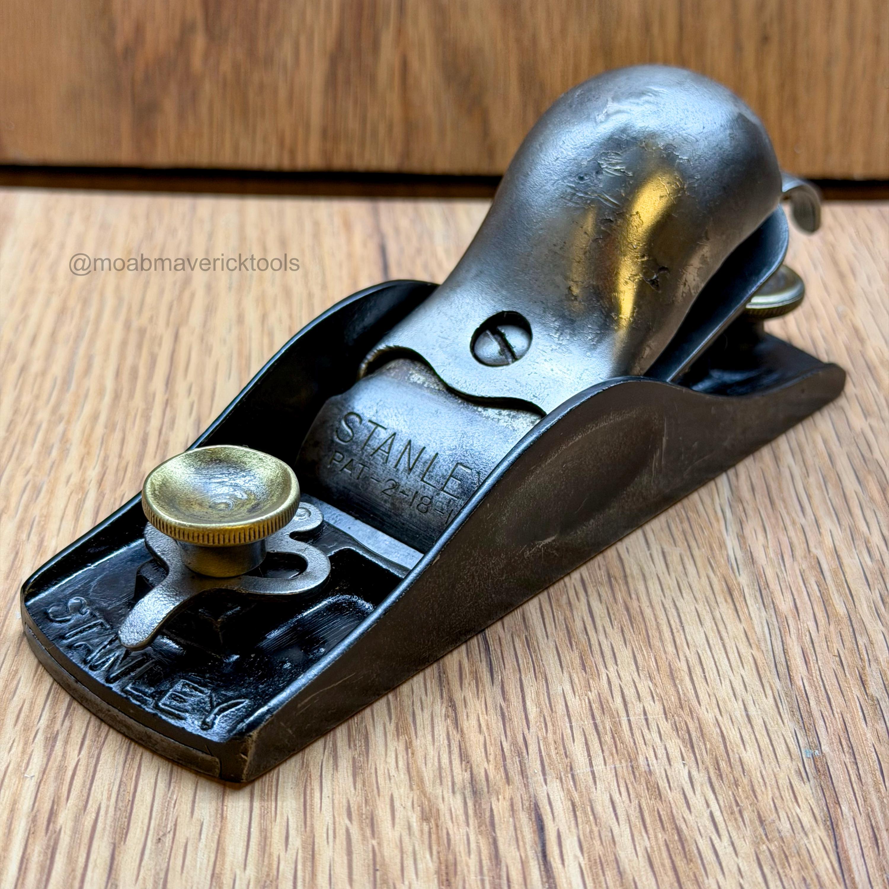 Vintage Stanley No. 18 Block Plane Adjustable Mouth Woodworking Tool