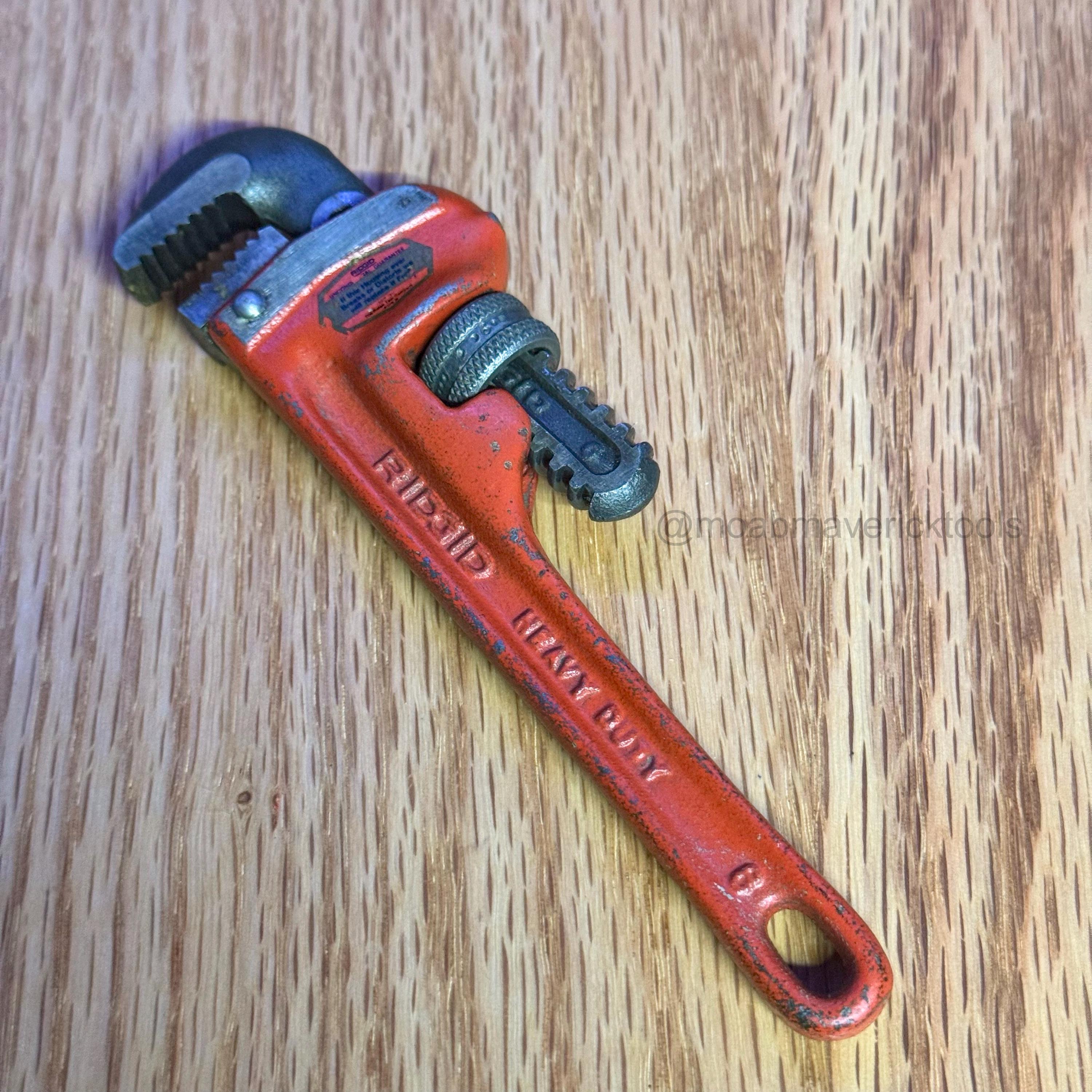 Vintage RIDGID 6" heavy duty pipe wrench – tiny USA-made EDC wrench, restored shop tool