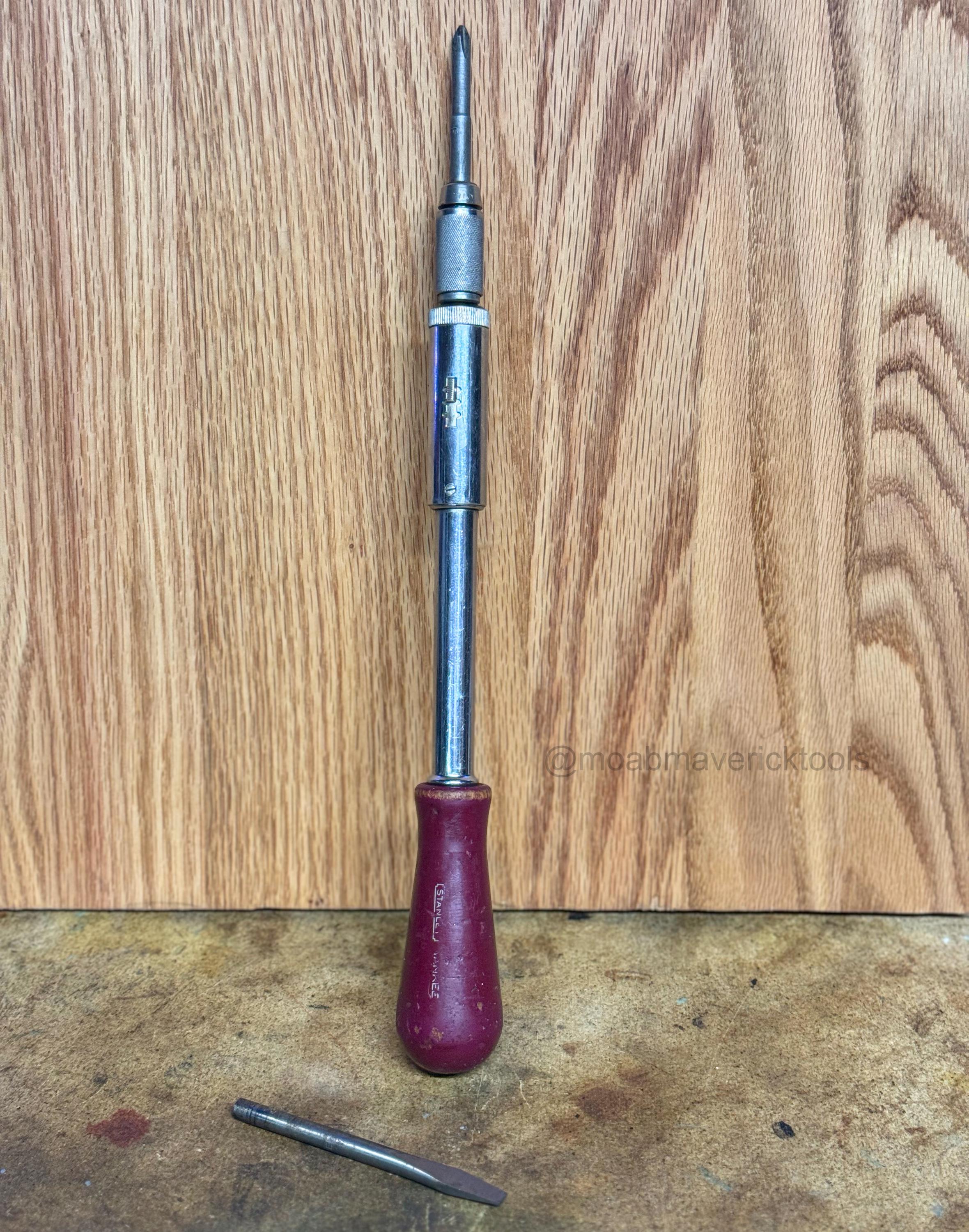 Vintage Stanley Yankee 130A Spiral Ratchet Screwdriver – USA Wood Handle – Phillips + Flat Bits