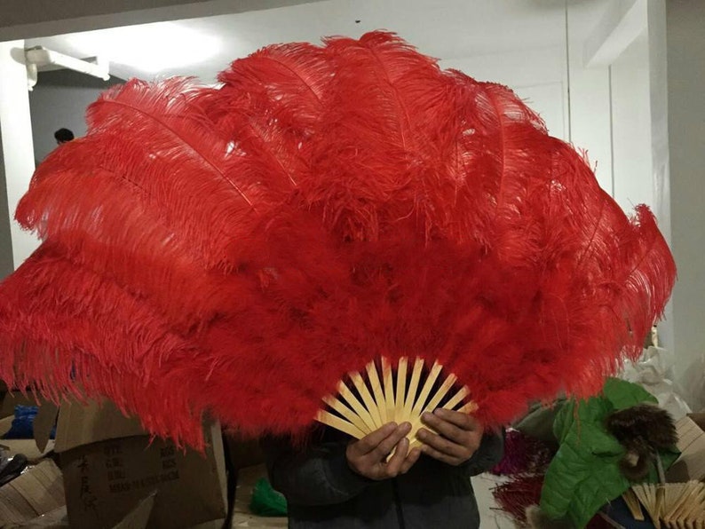 32X18inch80X45cm Large ostrich Feather Fan,Burlesque Dance ostrich feather fan,wedding ostrich feather fan Red
