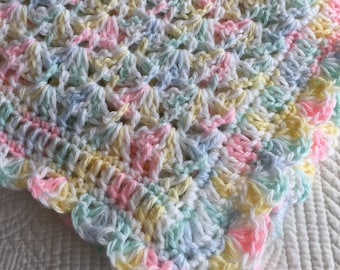 Baby Blanket, Crochet Baby Blanket, Baby Afghan, Soft and Cozy Baby Afghan, Crochet Baby Blanket, Baby Shower Gift, Pastel Pink Blanket,