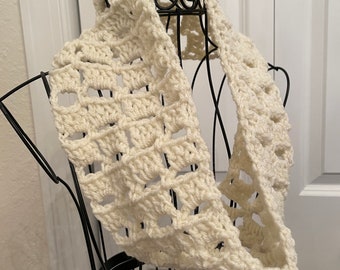 CroCheT PaTteRn, The Winter Cowl Pattern, Crochet Cowl Pattern, Crochet Pattern, Cowl Pattern, Gift for Her, Crochet Gift, Crochet Scarf