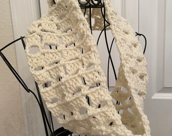 CroCheT PaTteRn, The Winter Cowl Pattern, Crochet Cowl Pattern, Crochet Pattern, Cowl Pattern, Gift for Her, Crochet Gift, Crochet Scarf