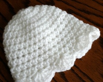 Child Hat, Baby Girl Beanie, Baby Hat Ruffle, Crochet Baby Hat, Newborn Hat, Baby Hat, White Hat, Hat with Ruffle, Baby Girl Hat, Baptism