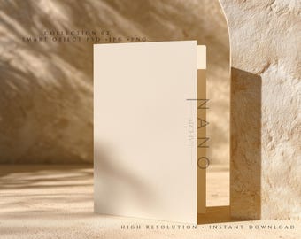 Minimalistisches vertikales Gruß-Karten-Mockup PSD für Briefpapier-Design-Karten-Mockup mit Schatten-Stein-Bogen-Mockup ästhetischer Lebensstil Bild