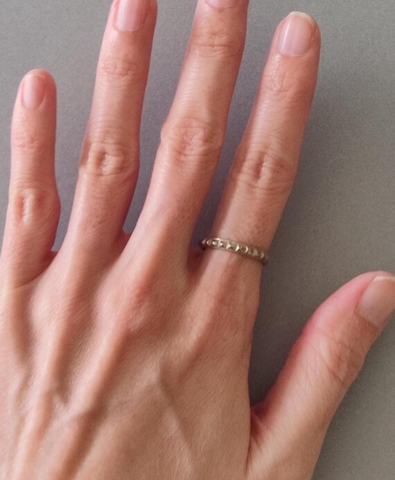 Vintage Sterling Silver Pyramids Stackable Ring S… - image 10