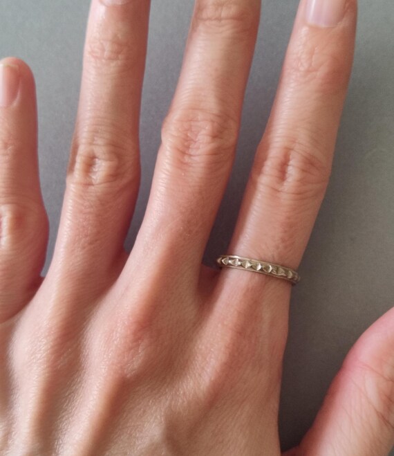 Vintage Sterling Silver Pyramids Stackable Ring S… - image 9