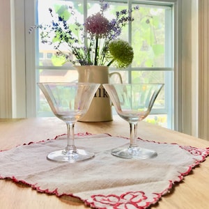 Pearlescent Cocktail Coupes