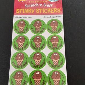 トレンドの臭いステッカー、レトロなチョコレートアイスクリームのスクラッチ＆スニフステッカーパッケージ（2枚）をリメイク