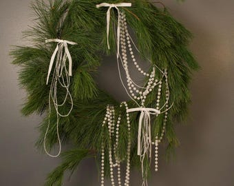 White Pearl Christmas Wreath • Minimalist Holiday Wreath • Modern Fresh Pine Wreath • Elegant Asymmetrical Door Decor