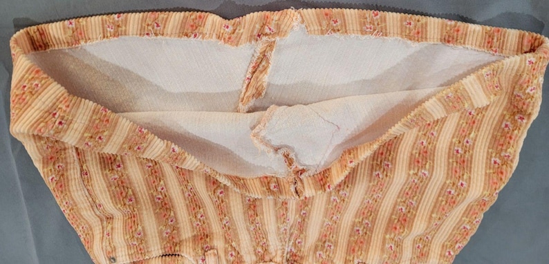 BDG Urban Outfitters Corduroy Floral Mini Skirt High Rise Peach Women Size L Y2K image 5