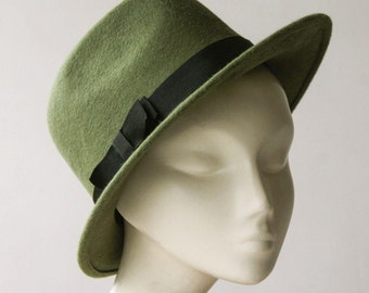 Lush Trilby Hat ''CHARLESTON'' in Sage Green Velour Felt - Weddings - Fall Hat - High Fashion Fedora