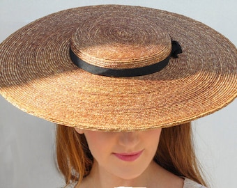 Grande Boating Hat ''CHENUIT'' in Golden Brown - Luxury Handmade for Special Events