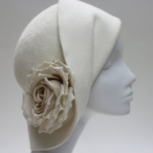 Ivory Felt Cloche Hat ''ANAIS'' with Silk Rose Wedding Ceremony Mother of the Bride Diner en Blanc image 3