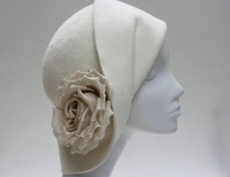 Ivory Felt Cloche Hat ''ANAIS'' with Silk Rose Wedding Ceremony Mother of the Bride Diner en Blanc image 3