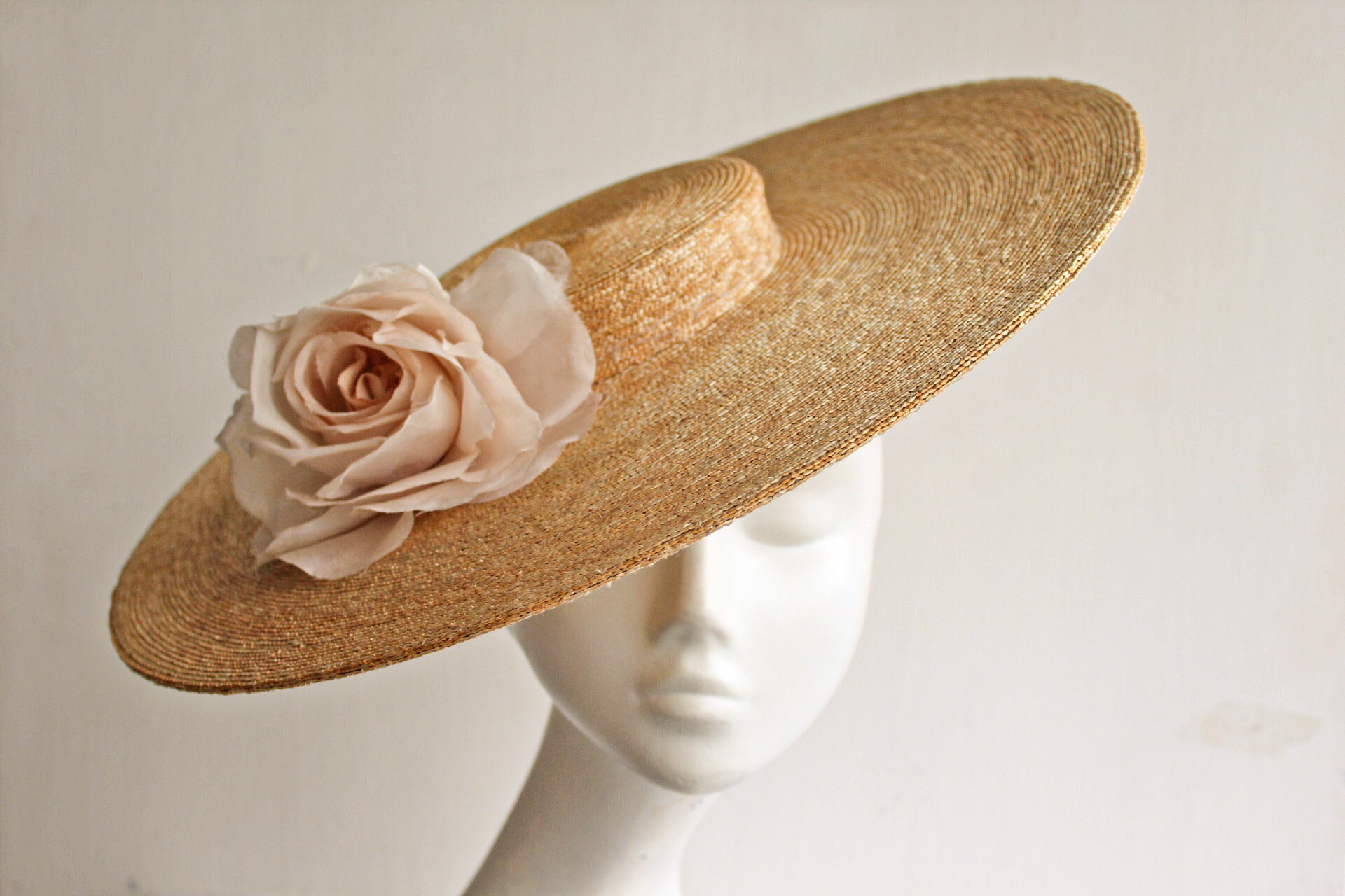 Callanan Floral Straw Boater Hat Womens OS Tan Pink Rose Garden Party Wide Brim Edwardian Wide-brimmed Hat: Cream Floral Tulle, Historic  main image 3