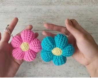 Crochet Flower Keychain, Amigurumi Floral Bag Charm no aı