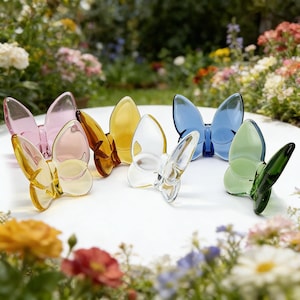 Elegant Crystal Glass Butterfly Home Decor – Modern Interior Accent, Gift for Christmas, Mother’s Day & Valentine’s Day