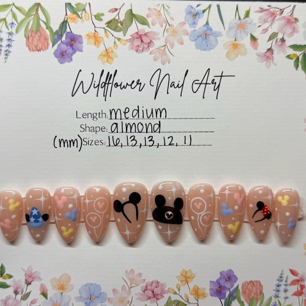 Mouse themed nails with stars