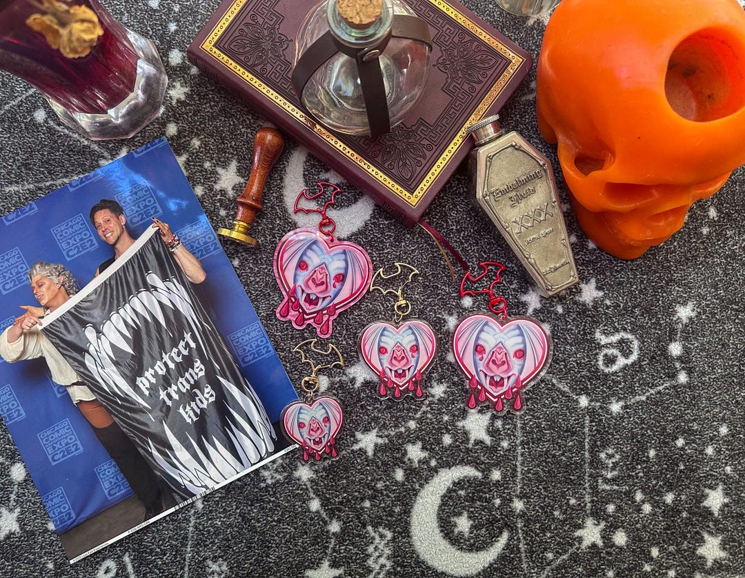 Astarion BG3 Bat Keychain, Batstarion Baldur's Gate 3 Acrylic Charm - Etsy