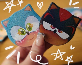 ¡Pin de botón holográfico de Sonic/Shadow de 2 pulgadas!