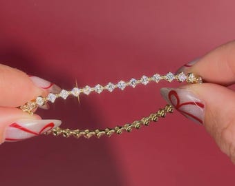 繊細なモアッサナイトスターテニスブレスレット • 925スターリングシルバー/ゴールドヴェルメイユ • 普段使いのジュエリー