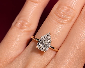 Pear Cut Moissanite Engagement Ring, Minimal Gold Solitaire Ring, Teardrop Promise Ring, Elegant Bridal Ring for Her