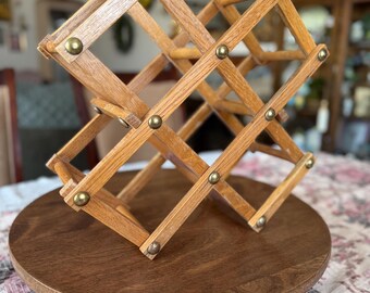 Vintage Expandable Wooden Accordion Wine Rack – Mid-Century Wooden Lattice Bottle Holder Towel Rack