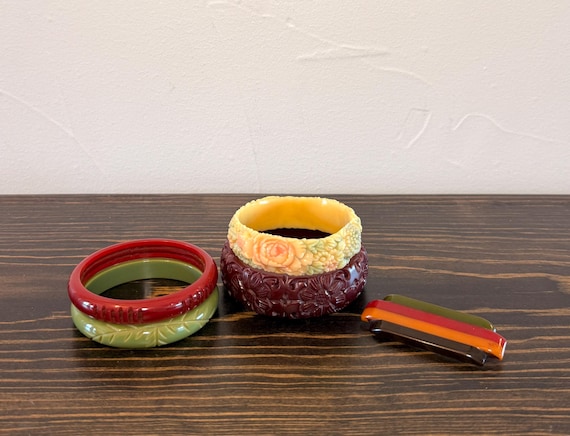 Bakelite/Celluloid Jewelry View 6