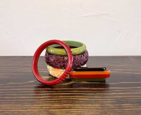 Bakelite/Celluloid Jewelry