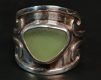 Bali Sterling Silver DVH Green Sea Glass Ring Size 10 Wide Band 7.7g