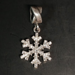 Colgante con dije de copo de nieve de plata esterlina 925 con circonitas cúbicas italianas de Michael Anthony, ~1.1"