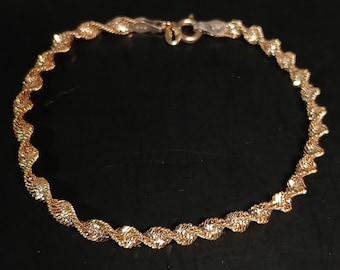 Pulsera italiana de plata de ley con eslabones retorcidos en tono dorado FAS 925 Italia Talla 6