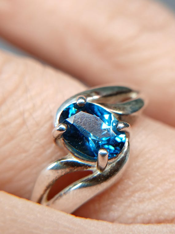 Sterling Silver Blue Quartz Stackable Ring Size 6… - image 9