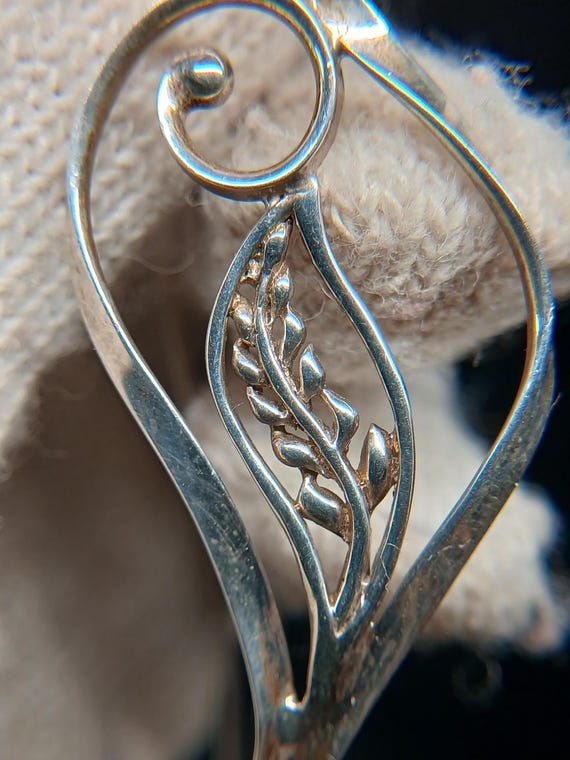 Sterling Silver Leaf Scroll Pendant Necklace 20" … - image 12