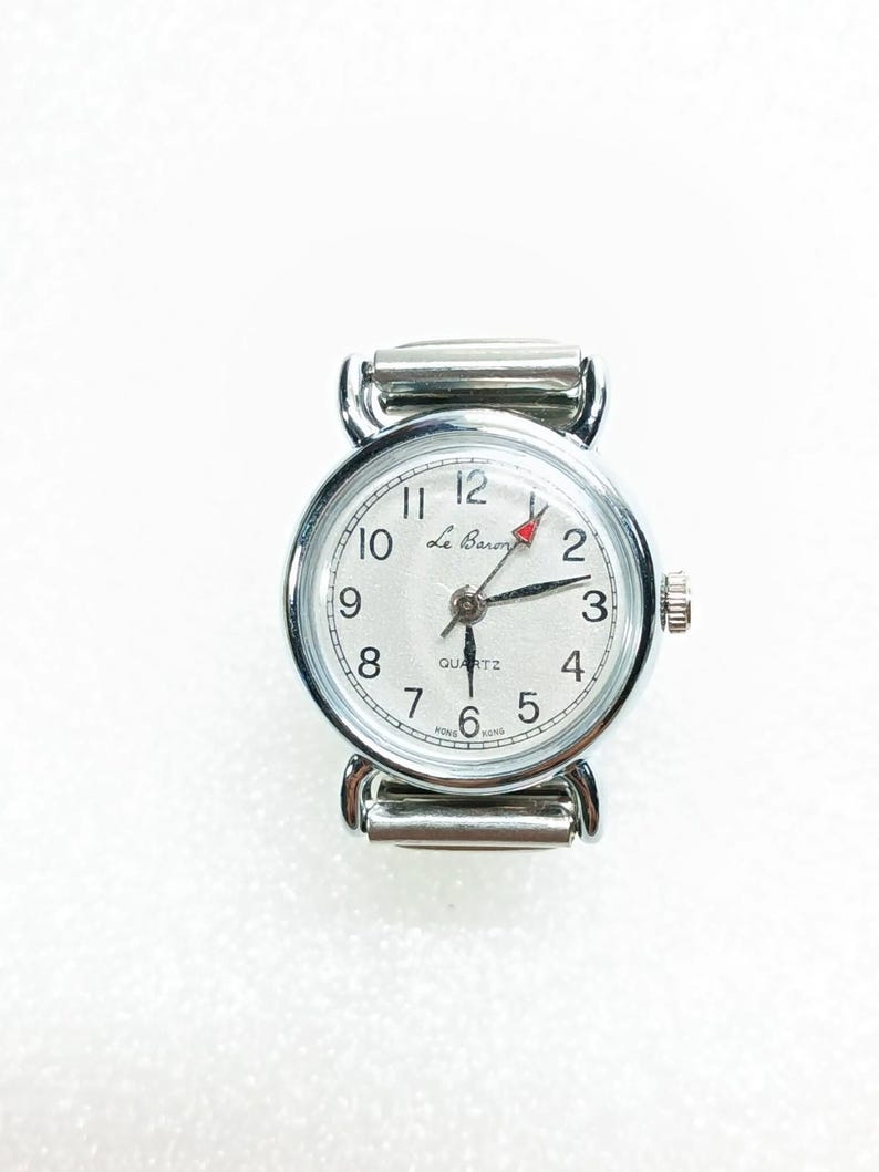 Vintage Le Baron Quartz Watch Ring Silver Tone Stretch Band Size 8 image 10