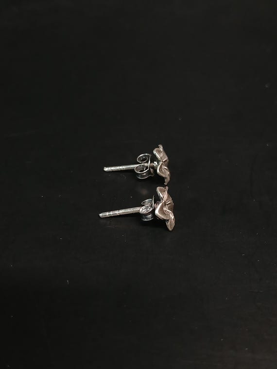 Tiny Sterling Silver Flower Stud Earrings Minimal… - image 14