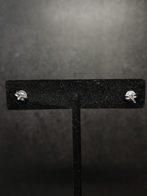Tiny Sterling Silver Flower Stud Earrings Minimal… - image 8