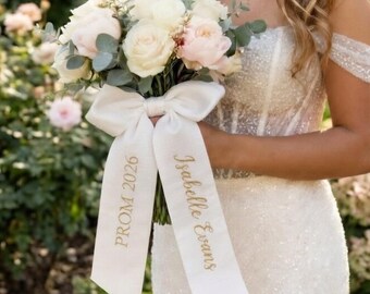 Banda bordada para ramo de graduación, banda para ramo con nombre de graduación, cinta con monograma personalizado, banda con nombre personalizada para regreso a casa.