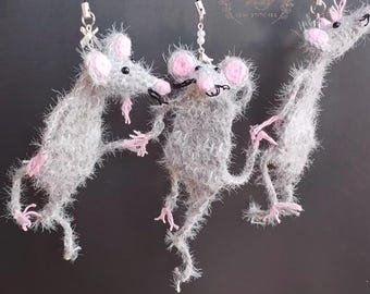 Patrón divertido de rata seca a crochet, patrón de rata colgante a crochet + video, llavero de ratón amigurumi, llavero de animal a crochet, tutorial para principiantes