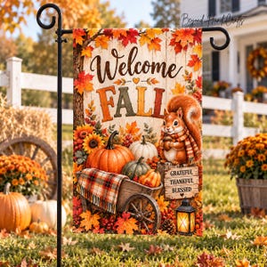Welcome Fall Garden Flag, Squirrel Pumpkin Autumn Yard Flag, Thanksgiving Harvest Outdoor Decor, Fall Porch Garden Banner