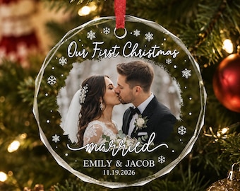 Decorazione natalizia personalizzata in vetro per il primo Natale da sposati, decorazione nuziale personalizzata con foto, ricordo di Natale per novelli sposi, decorazione per l'anniversario di coppia