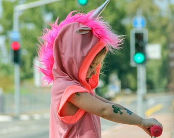 Buntes Einhorn-Kleid-Kostüm für Kinder und Erwachsene | Gender-inclusive Halloween/Festival Outfit | Perfektes Geburtstagsgeschenk für Kostüme