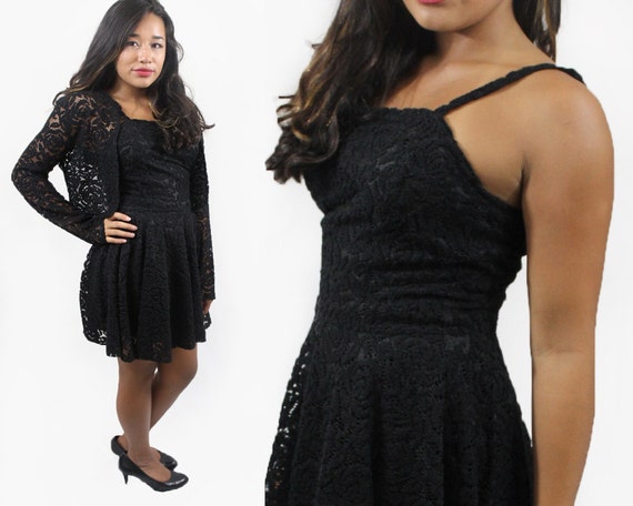 vintage 1970s sexy 50s style black crochet lace sl